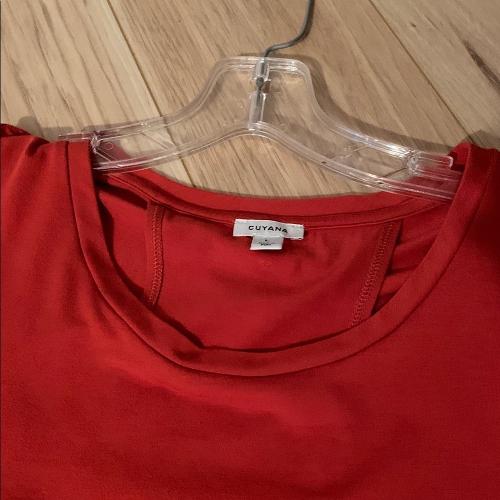 Cuyana Sleeveless Drape-Back  Dress in red - Picture 6 of 14